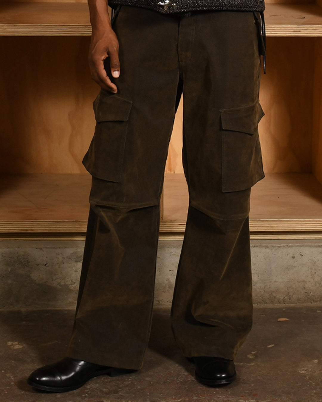 SA-24 WIDE LEG CARGO PANTS-ARMY OLIVE